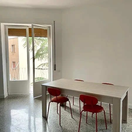 Lucilio - Intero Apartament
