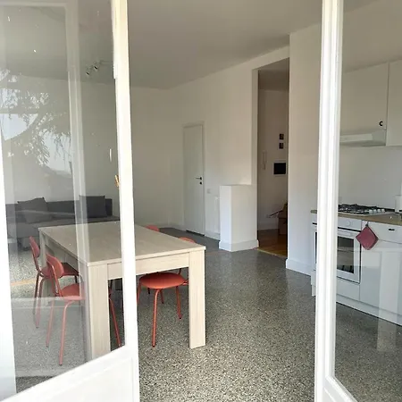 Lucilio - Intero Apartament